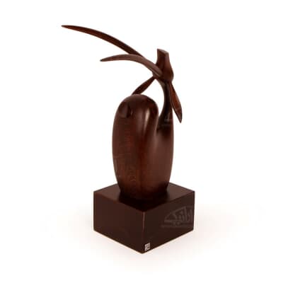 مجسمه‎  غزال چوبی‎ ‎‎‎‎ساده‎ ‎‎سایز‎ ‎32‎ cm‎ ‎ ‎‎رنگ‎ ‎قهوه ای تیره ‎‎‎‎